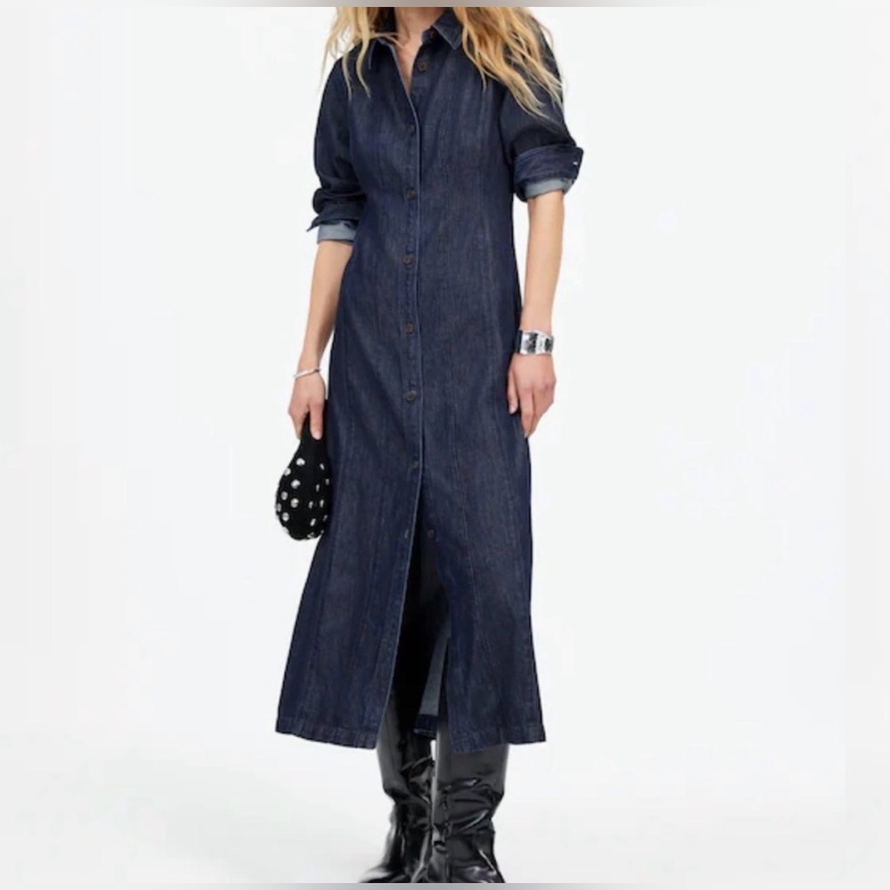 madewell 
Seamed Midi Shirtdress in Segovia Wash: Airy Denim Edition- SIZE 12